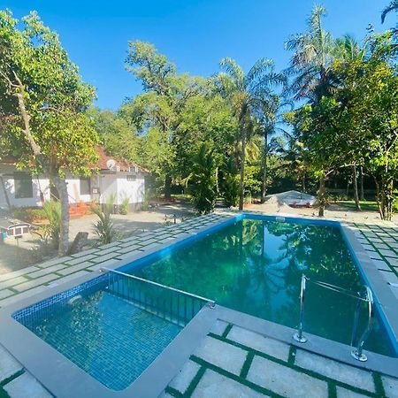 Babira Brookside Heritage Resort 库玛拉孔 外观 照片