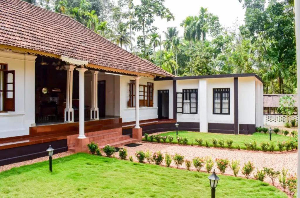 Babira Brookside Heritage Resort 库玛拉孔 外观 照片