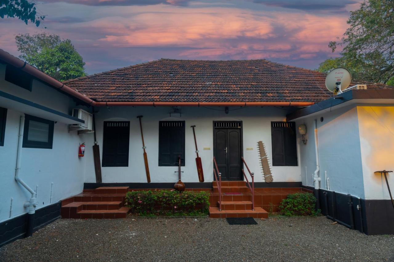 Babira Brookside Heritage Resort 库玛拉孔 外观 照片