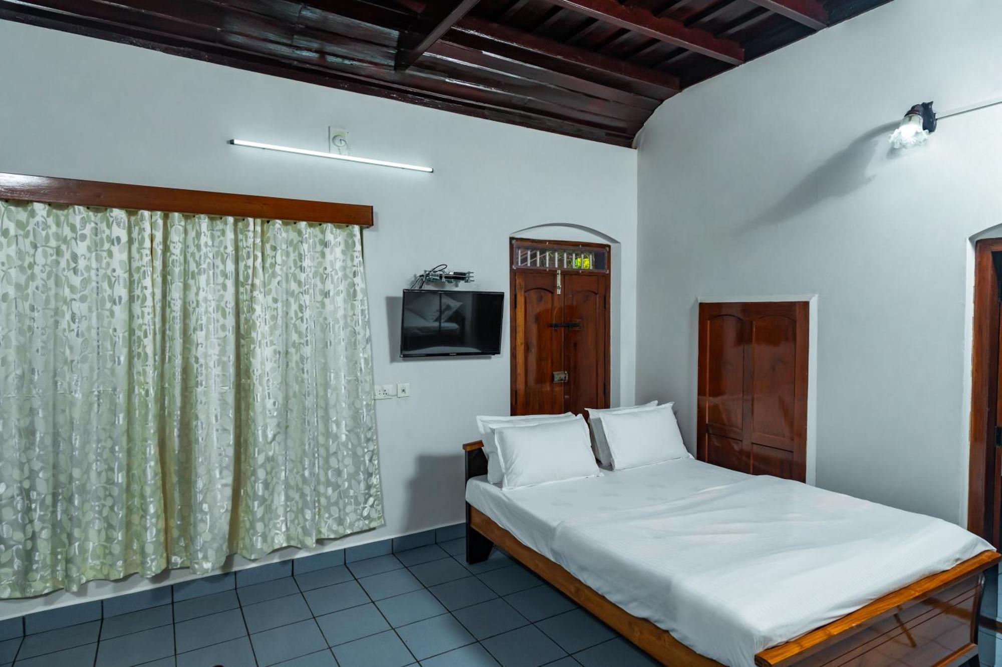 Babira Brookside Heritage Resort 库玛拉孔 外观 照片